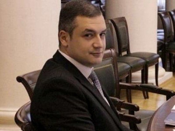 Տիգրան Ուրիխանյանն առաջարկում է քաղաքացուն աշխատանքի ընդունելիս արգելել տարիքային սահմանափակումը
