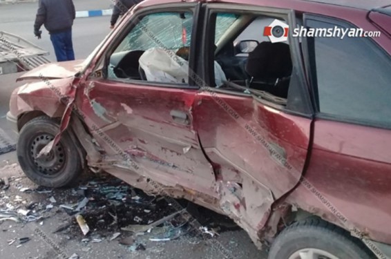 Լոռու մարզում բախվել են Mercedes-ն ու Opel-ը. կան վիրավորներ. Shamshyan.com