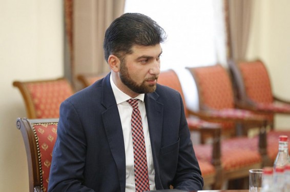 Դավիթ Սանասարյանը ո՛չ հերքել, ո՛չ էլ հաստատել է իրեն քրգործով կասկածյալ ներգրավելու լուրերը