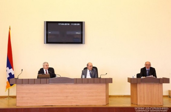 «Պաշտպանության բանակը հուսալիորեն իրականացրել է իր առջև դրված խնդիրները». Բակո Սահակյանը Ազգային ժողովի նիստում հանդես է եկել ամենամյա հաղորդմամբ
