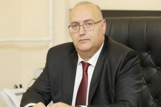 Парламент Армении обсуждает кандидатуру нового главы КРОУ