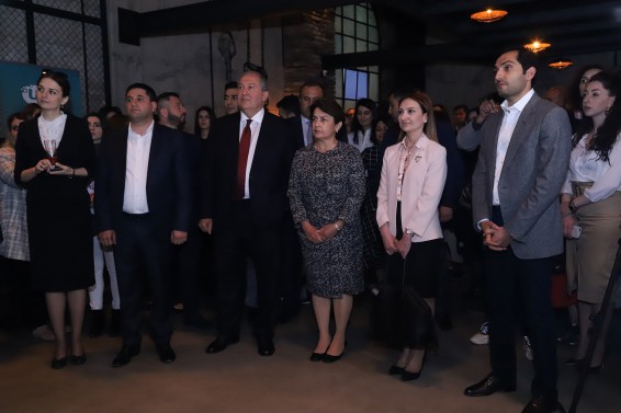 Նախագահ Սարգսյանը ներկա է գտնվել Ucom-ի և «Creative Armenia»-ի ստեղծարար երիտասարդների միջոցառմանը