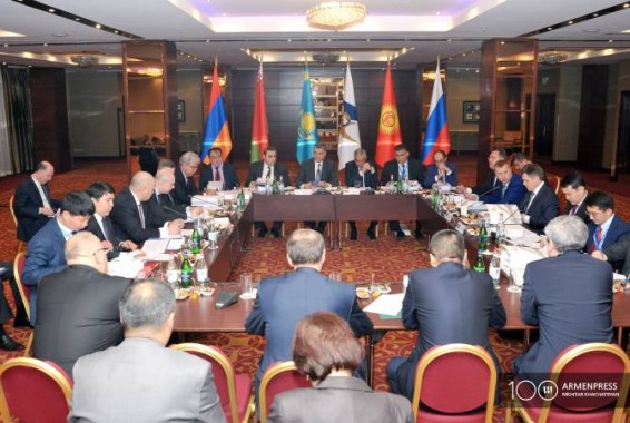 Մհեր Գրիգորյանը նախագահել է Երևանում ԵԱՏՀ խորհրդի հերթական նիստը