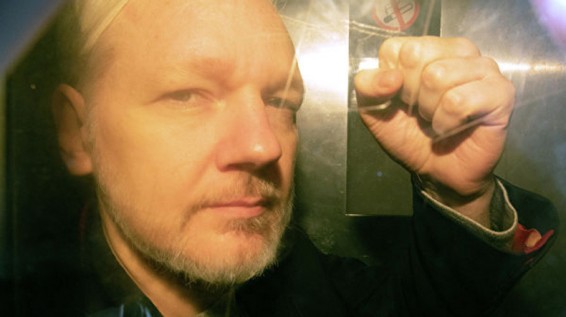 Главред сайта WikiLeaks рассказал о состоянии Джулиана Ассанжа