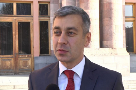 Հայաստանում գործում է հին դատական համակարգը, որի որոշումների նկատմամբ հանրության վստահության աստիճանը չի փոխվել. Վլադիմիր Կարապետյան