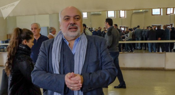 Константин Орбелян подал в суд на премьера Армении