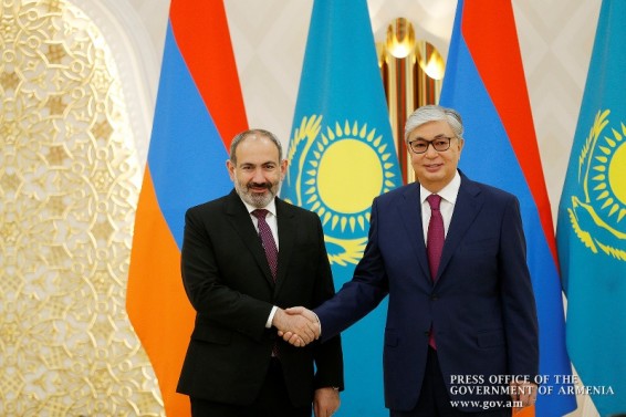 Հայաստանի վարչապետը և Ղազախստանի նախագահը քննարկել են երկկողմ հարաբերությունների զարգացման հարցեր