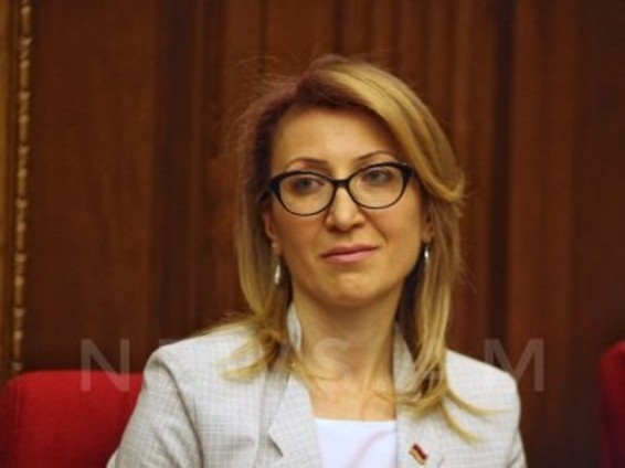Փաստորեն, քանի որ վարչապետի մոտ տեղադրված է մագնիսական կամար, որոշել ենք նաեւ ԱԺ նախագահի մոտ ունենալ. Թանդիլյան