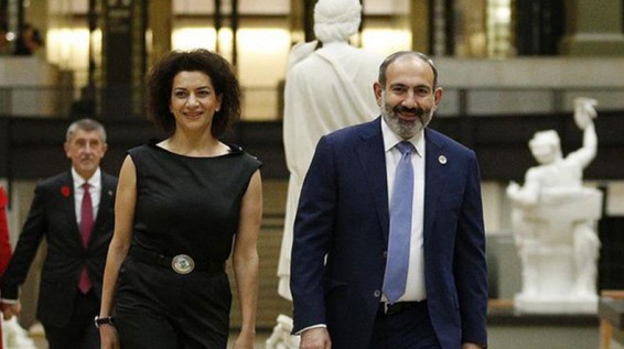 Փաշինյանը տիկնոջ հետ կմեկնի Վիետնամ