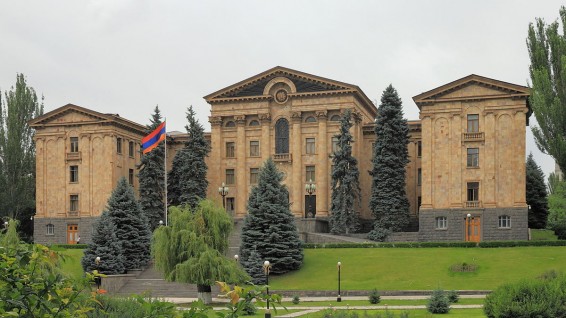 Ազգային ժողովի արտահերթ նիստը՝ ուղիղ. օրակարգում 2-րդ ընթերցման նախագծերն են
