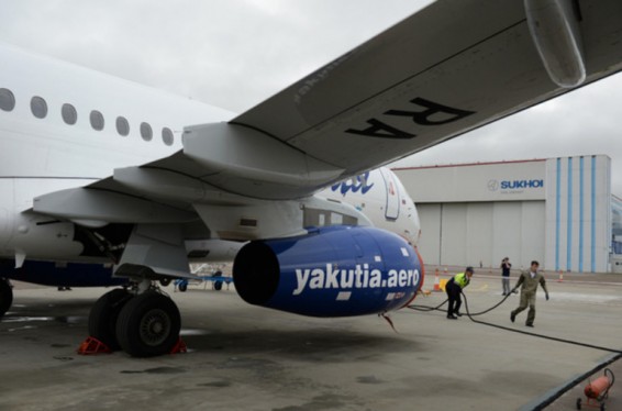 Sukhoi Superjet 100 ինքնաթիռի ապակին ճաքել է թռիչքի ժամանակ