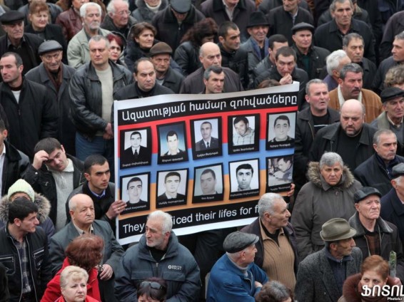 Обвиняемый в убийстве демонстранта по делу «1 марта» освобожден из-под стражи