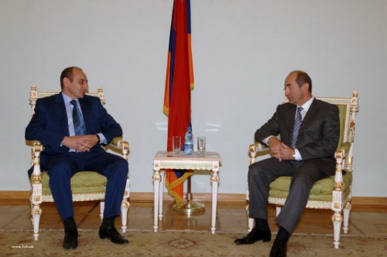 Բակո Սահակյանը շնորհավորել է Ռոբերտ Քոչարյանին