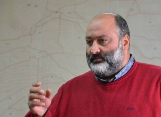 Вараздат Карапетян Эдгару Аракеляну: Для меня твой уход - это побег