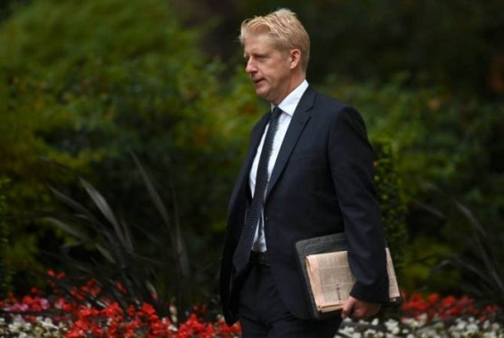 Брат Джонсона ушел с постов министра и депутата из-за разногласий по Brexit