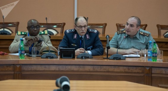 К миру через спорт: в Ереване проходит форум Международного совета военного спорта