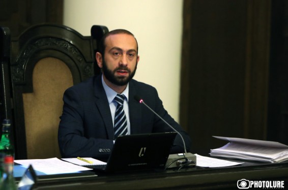 ԱԺ նախագահը ՍԴ նախագահի լիազորությունները դադարեցնելու հարցով ՍԴ դիմելու որոշման նախագիծն ուղարկել է ԱԺ պետաիրավական հանձնաժողով