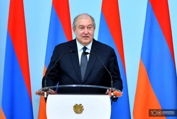 Նախագահ Արմեն Սարգսյանը շնորհավորական ուղերձներ է ստանում Անկախության տոնի առթիվ