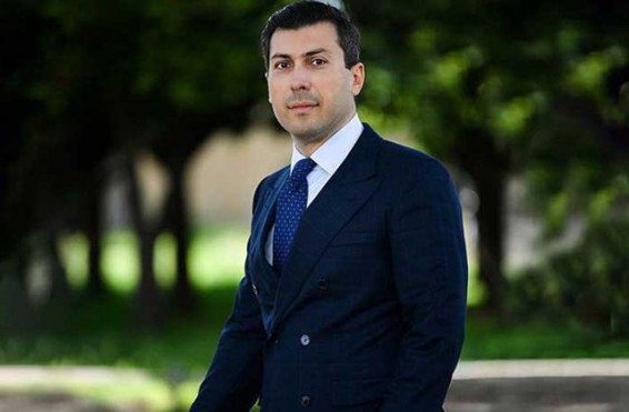 «Թույլ չենք տա. Հայ առաքելական եկեղեցին «ծնկի բերել» փորձողների ծնկներն են ջարդվելու». Միքայել Մինասյան