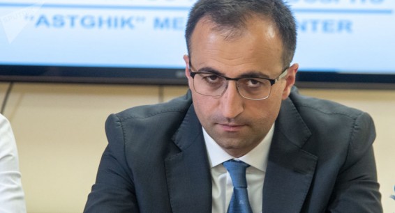 Ванецян нарушил устав ФФА: Арсен Торосян о назначении главного тренера сборной Армении