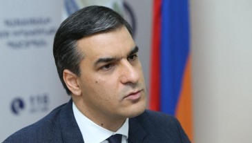 Ոստիկանները հակագազով և մահակով ցումունք են կորզում. ՄԻՊ արձագանքը սկանդալային տեսանյութին