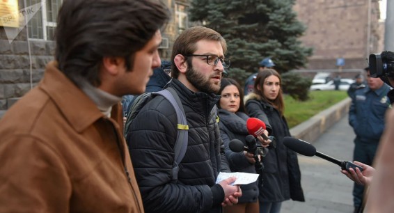 Движение Рестарт требует от СНБ Армении защиты от атак в соцсетях