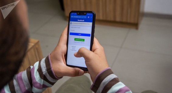 Google и FB вынуждают пользователей пойти на 