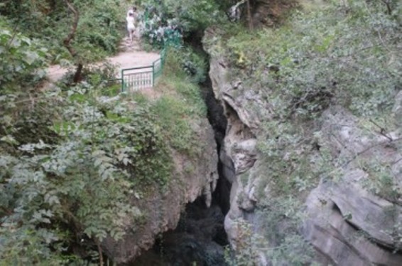 Տաթևի «Սատանայի կամրջից» ՌԴ քաղաքացի է ձորն ընկել