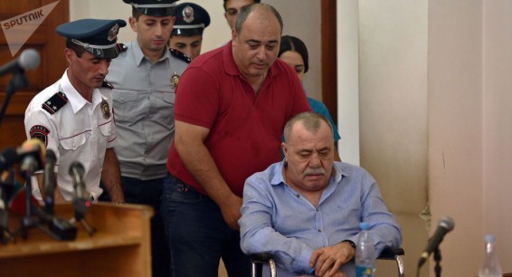 Суд отказал адвокатам: экс-депутат Манвел Григорян останется под арестом