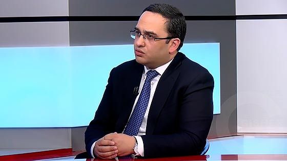 Միտում կա Քոչարյանի աջակցին ներկայացնել որպես ավտոմատը թիկունքում դրած մեկին․ Վիկտոր Սողոմոնյան