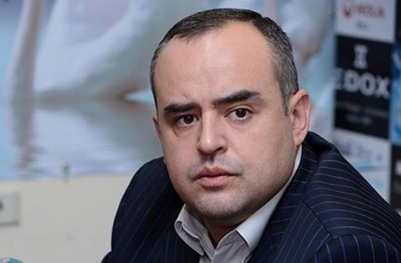 «Հիմա մենք ո՞ւմ հավատանք՝ մարդուն, ով պրոցեսի մասնակից է ու մեղադրյա՞լ է դարձել, թե՞ պաշտոնատար անձին, ով չպետք է որ կապ ունենա կոնկրետ քրեական գործի հետ». Տիգրան Աթանեսյան