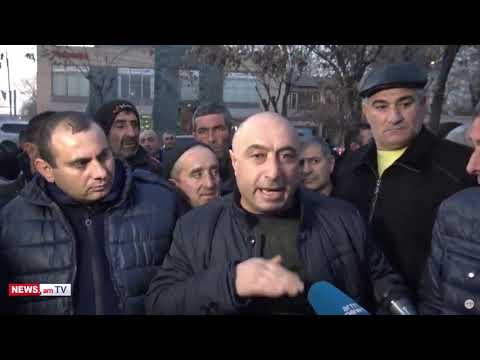 Գյուղացին արանքից կթռնի, միսն էլ կթանկանա. մսավաճառներ