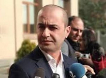 Շուտով Վենետիկից եւ Ստրասբուրգից ականատես կլինենք ավելի կոշտ հայտարարությունների․ Ամրամ Մակինյան