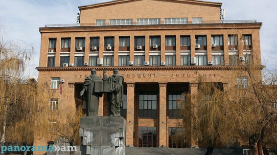 ԵՊՀ. Ոչ մի դասախոս այս պահին բերման ենթարկված կամ ձերբակալված չէ