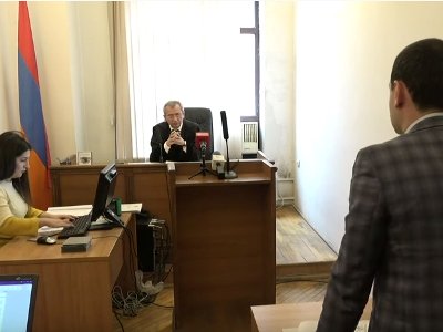 Ռոբերտ Քոչարյանի գրքի գովազդն արգելելու վերաբերյալ նիստին փոխվեց պատասխանող կողմը
