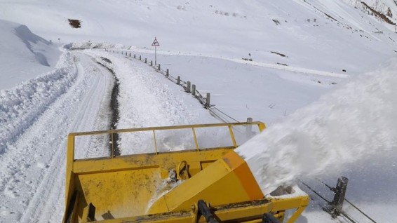 Դեսպանություն. Հույս կա, որ Լարսի ճանապարհը մի քանի ժամվա ընթացքում երթևեկելի կլինի
