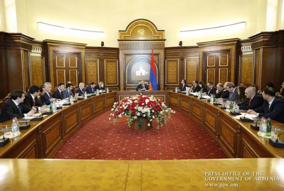 Обсуждены шаги правительства по стимуляции программ в сфере сельского хозяйства