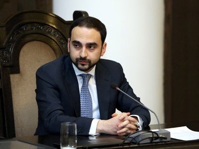 Պարետի որոշմամբ՝ սահմանափակվում է հանրային իշխանության մարմինների գործունեությունը