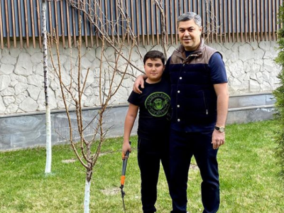 Դիմացեք, ժողովուրդ ջան. Արթուր Վանեցյան