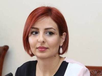 Շարքով-կարգով այս ամբիոնի մոտ գալը փաստում է՝ դուք լուրջ չեք ընդունում Ալեն Սիմոնյանին. Անի Սամսոնյան
