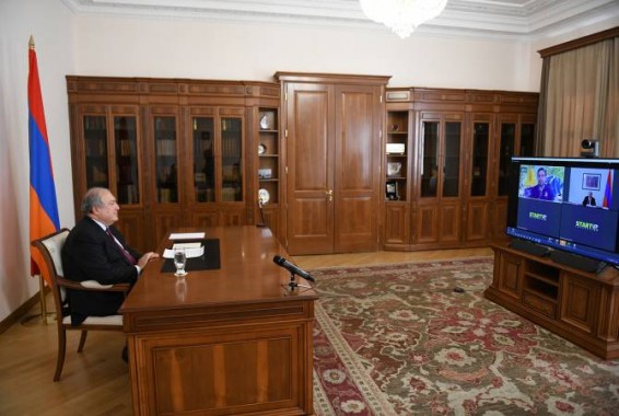 Президент провел беседу с представителями стартапов на тему «Стартапы после коронавируса»