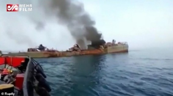 Тегеран заподозрил США в нацеливании ракеты на иранский боевой корабль