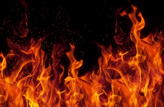 Հրդեհ Գյումրի քաղաքի հին օդանավակայանի մոտակայքում