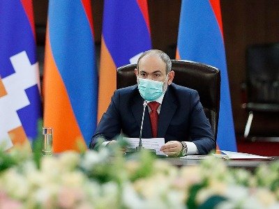 Пашинян: Участие властей Арцаха в содержательных вопросах переговоров является объективной необходимостью