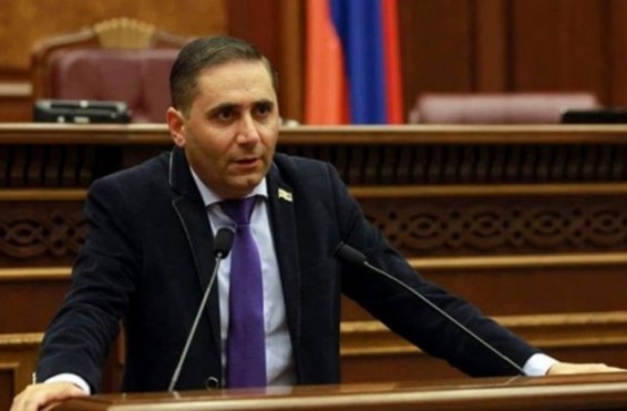 «Ավելորդ անգամ ապացուցում է, որ ծանր կացության մեջ են, քանի որ չունեն ապացուցային բազա». Արման Աբովյան