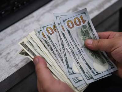Դոլարի փոխարժեքը աճել է. եվրոն էժանացել է