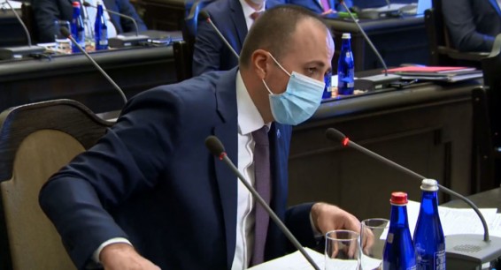 Не взрывоопасная: глава Минздрава оценил ситуацию с COVID-19 в Армении