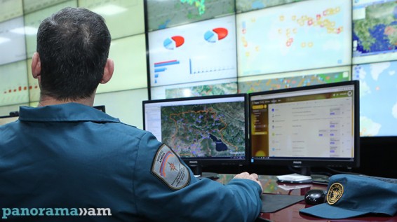 В МЧС Армении поступил сигнал об обнаружении взрывных устройств