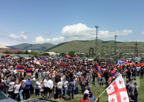 «Ոչ պատերազմին». Ախալքալաքում տեղի ունեցավ ակցիա ի աջակցություն Հայաստանին