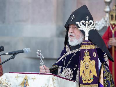 Մայր Աթոռում կատարվեց հոգեհանգիստ Բեյրութում ուժգին պայթյունի հետևանքով զոհվածների համար